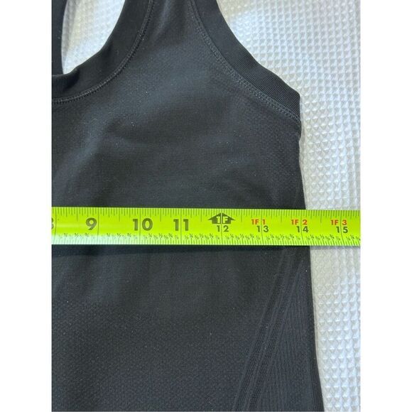 Athleta black tank top size XS A781 - Picture 4 of 5